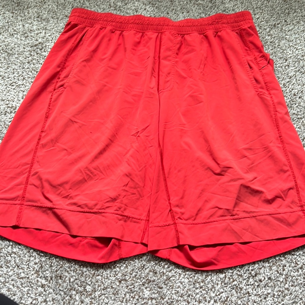 Mens lululemon shorts size xxl